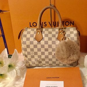 Authentic Louis Vuitton Speedy 25 DA